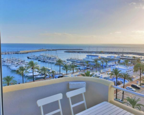 FABULOUS APARTMENT IN FRONT OF SEA & MARINA WITH INCREDIBLE VIEWS Estepona
